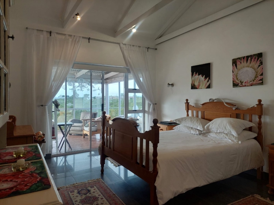 4 Bedroom Property for Sale in Stilbaai Wes Western Cape